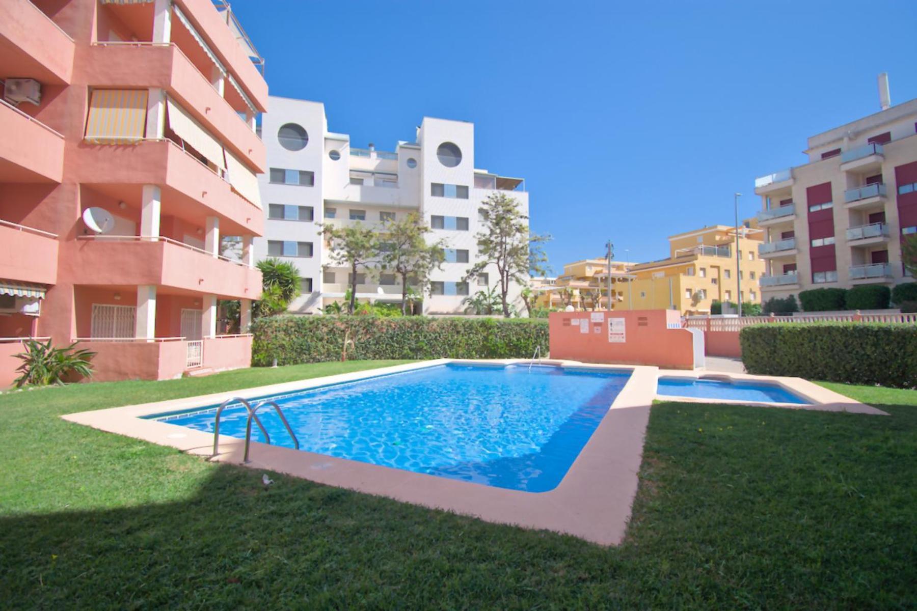 Castillo Playa By Edeal Homes Dénia Exterior foto